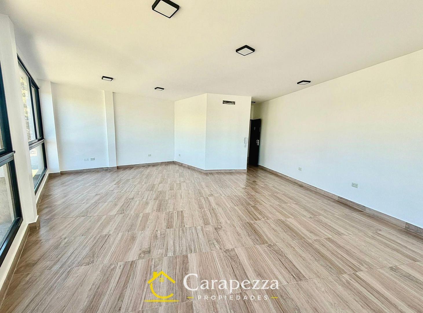 Foto de Oficina Comercial / Local En 1° Piso en Alquiler en Villa Bosch, imagen 4