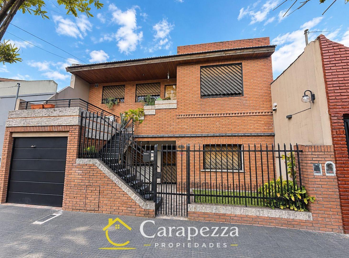 Foto de Ph Tipo Casa 4 Amb en Venta en Caseros, imagen 1