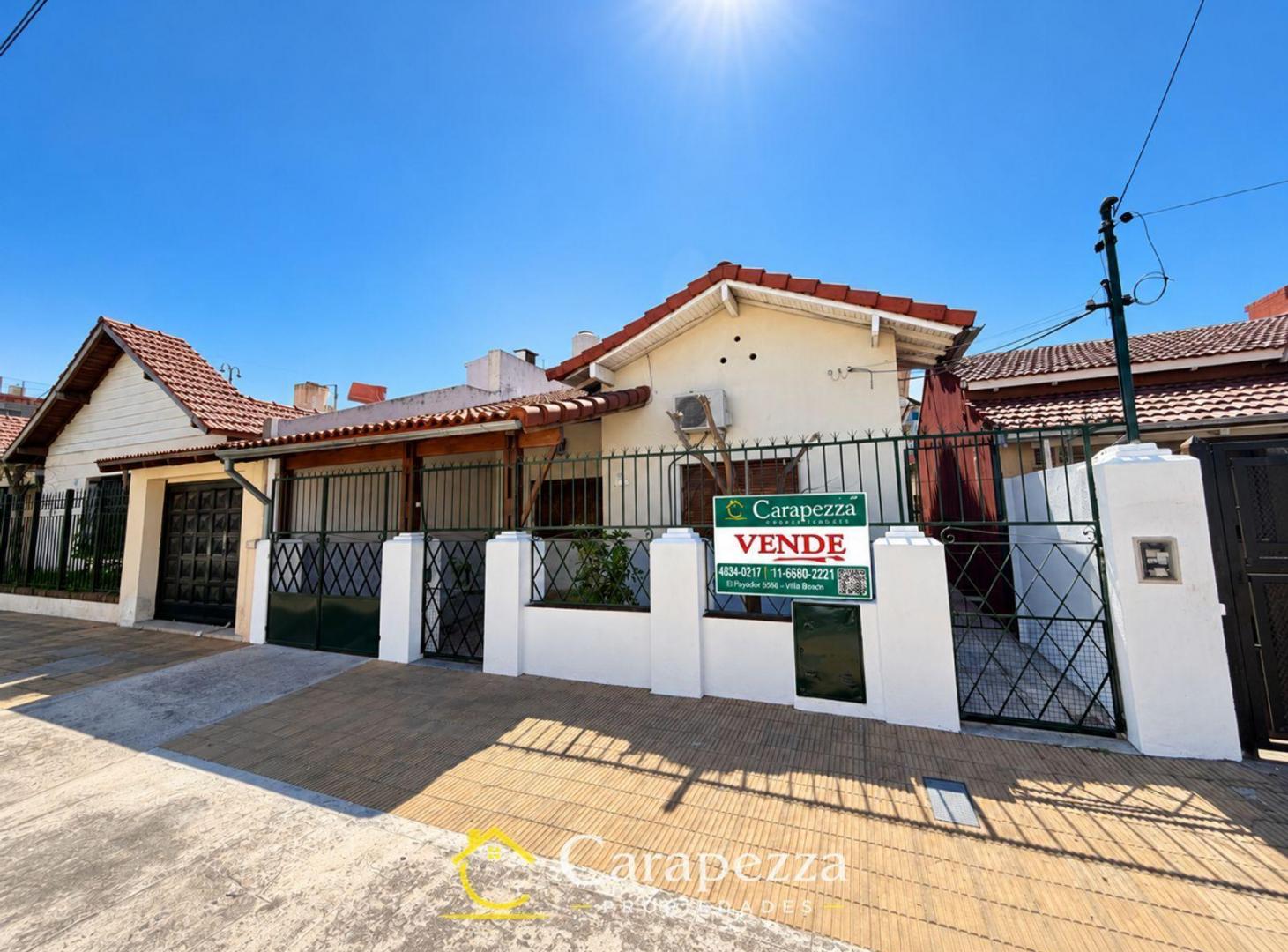 Foto de Casa 4 Amb en Venta en Caseros, imagen 1