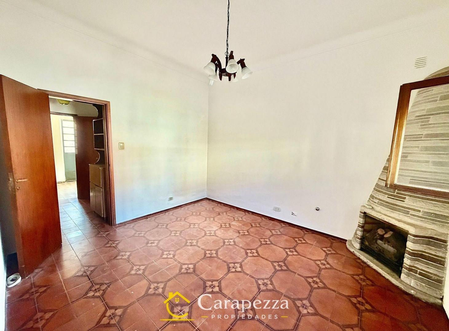 Foto de Casa 4 Amb en Venta en Caseros, imagen 2