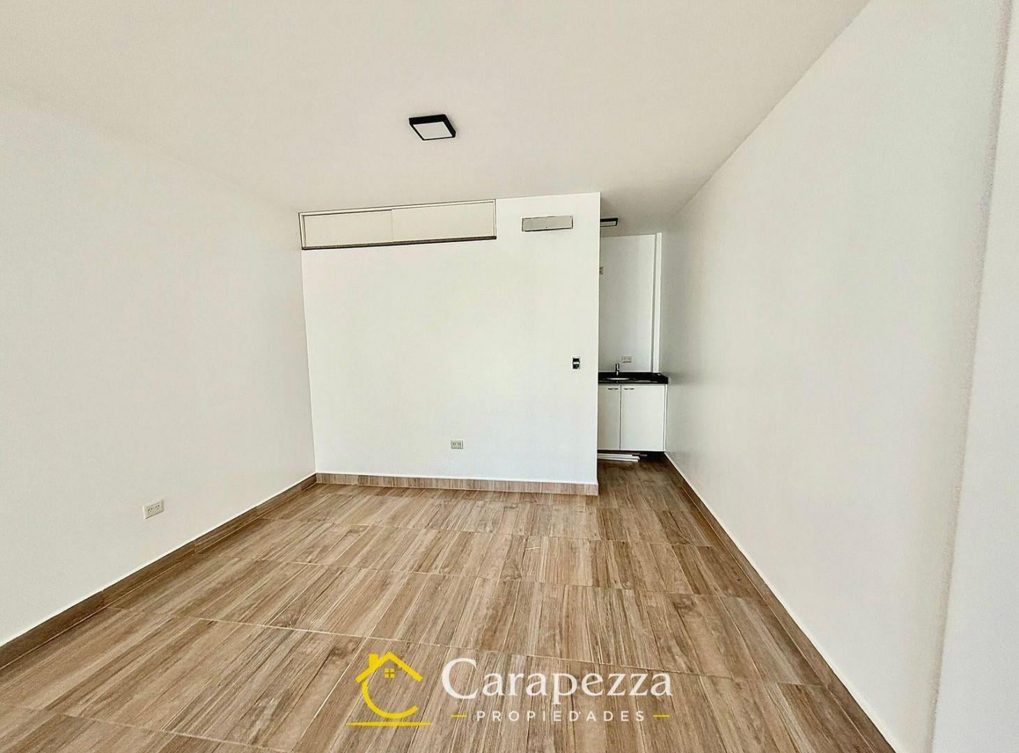 Foto de Oficina Comercial / Local En 1° Piso en Alquiler en Villa Bosch, imagen 5