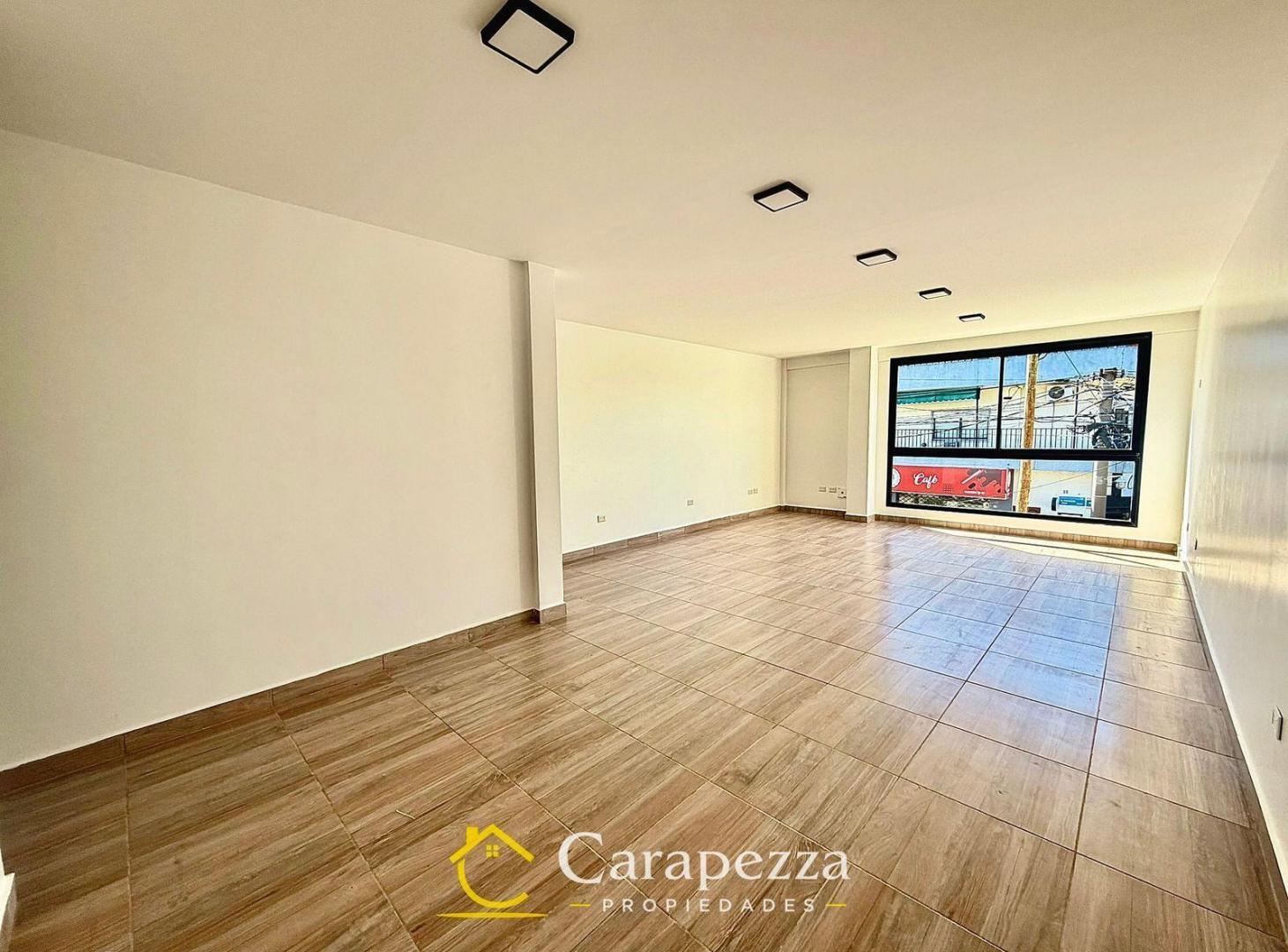 Foto de Oficina Comercial / Local En 1° Piso en Alquiler en Villa Bosch, imagen 1