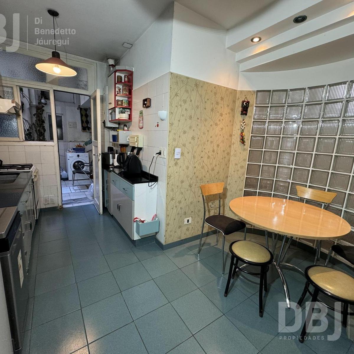 Venta Departamento 5 Ambientes en Caballito 1