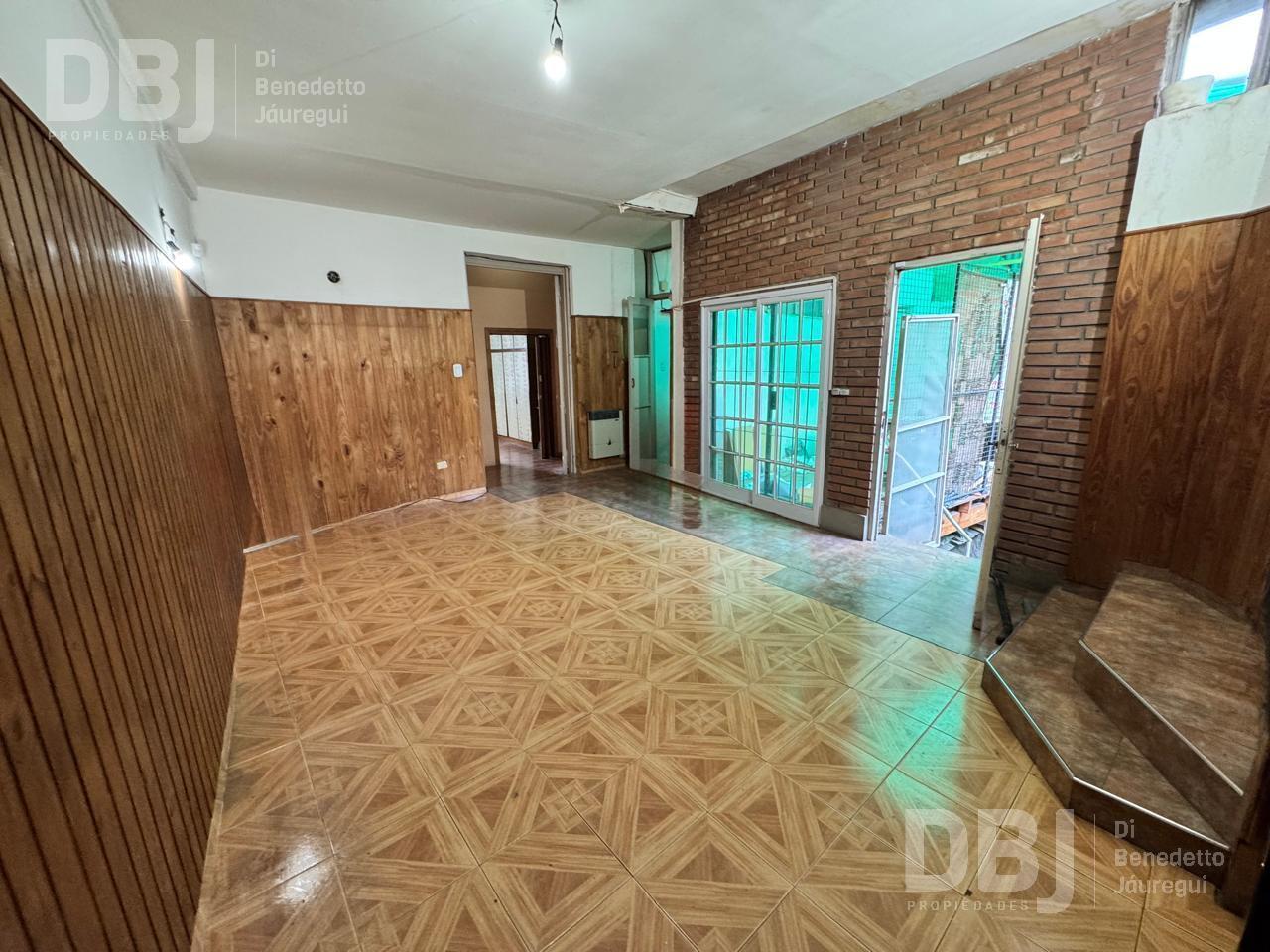 ALQUILER OFICINAS EN CABALLITO - JUAN B. ALBERDI ESQUINA CENTENERA