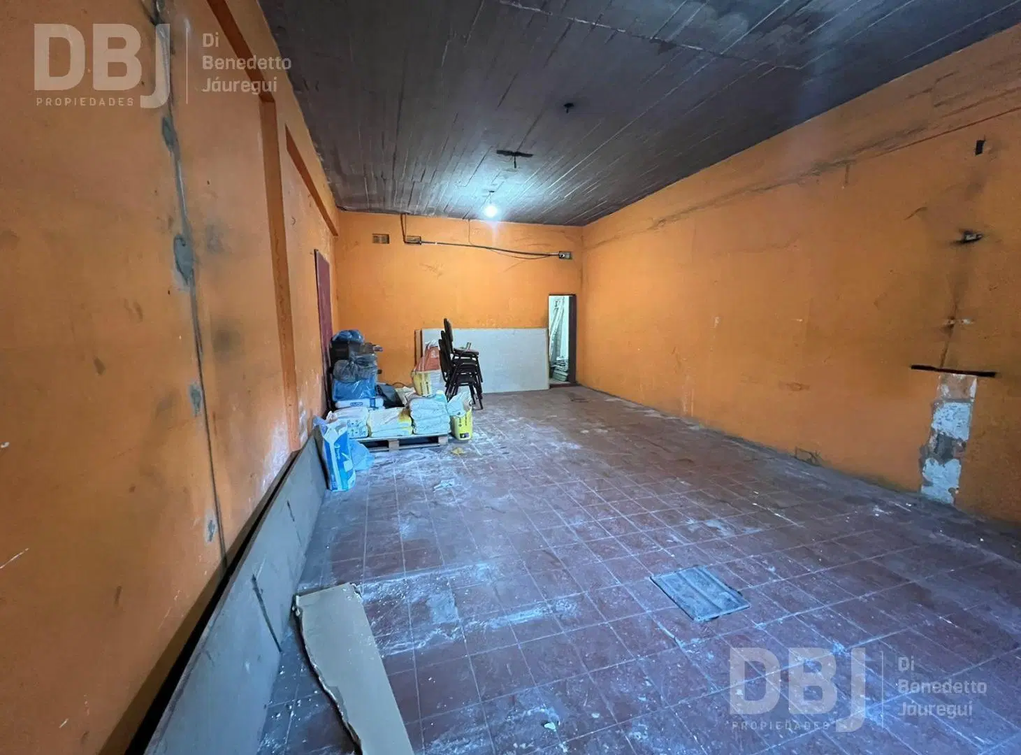 ALQUILER LOCAL COMERCIAL EN GREGORIO DE LAFERRERE 3