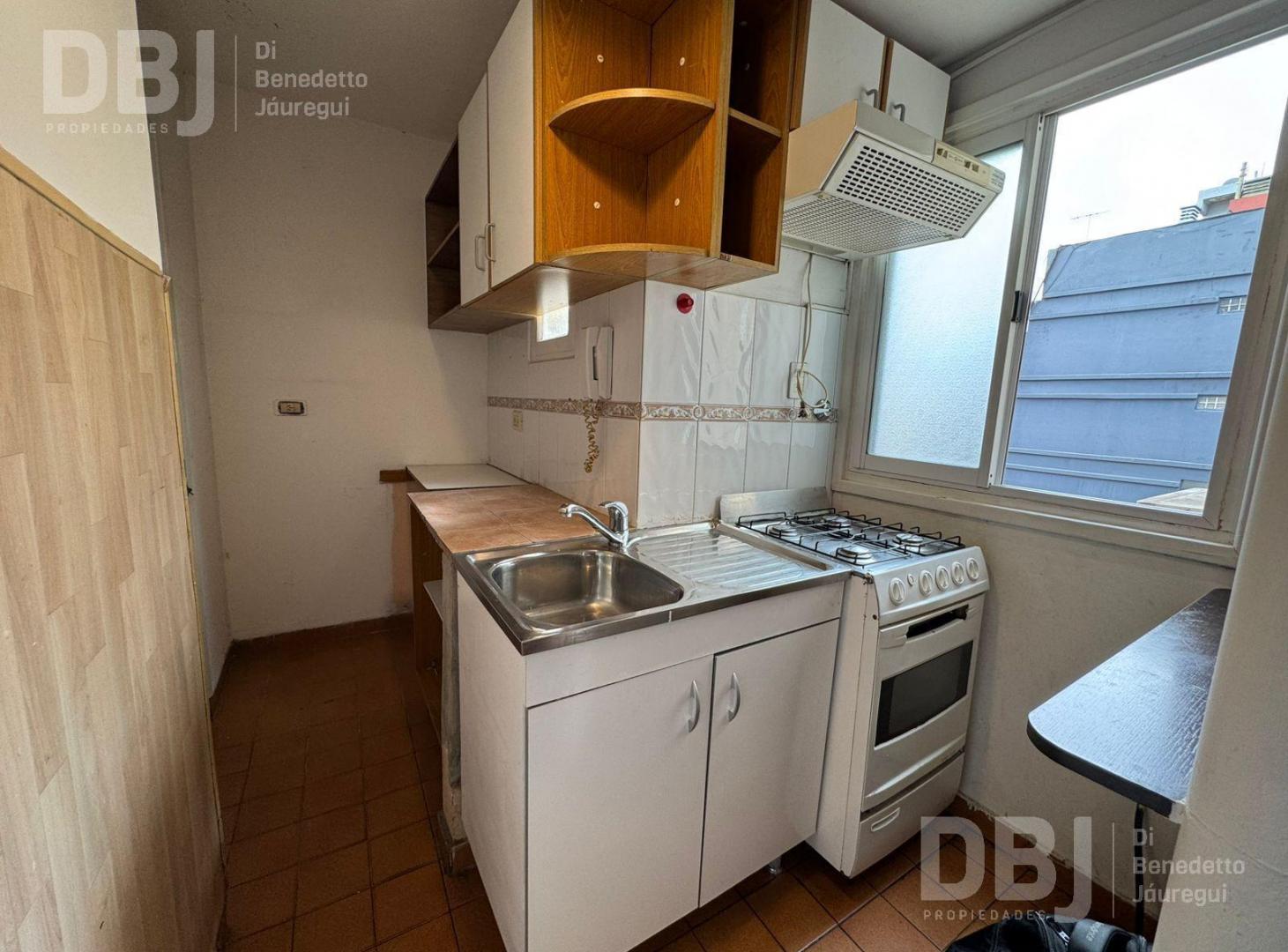 Foto de ALQUILER DEPARTAMENTO 2 AMBIENTES EN FLORES, imagen 2