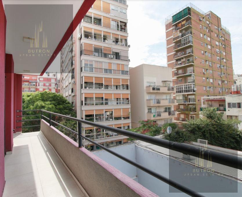 Departamento en Recoleta 4 ambientes con cochera