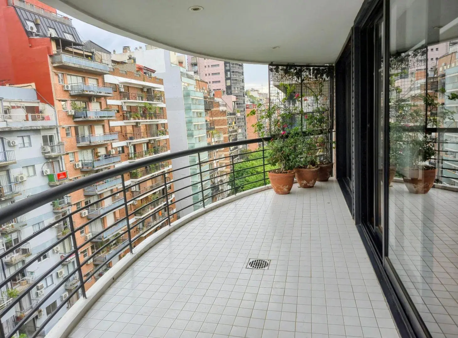 Alquiler temporal - departamento Amoblado en Las Cañitas 4