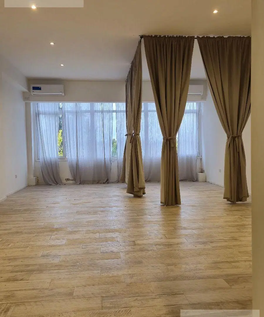 Oficina / Showroom de 70 m² con cochera en Delta Center | Apto Profesional 2