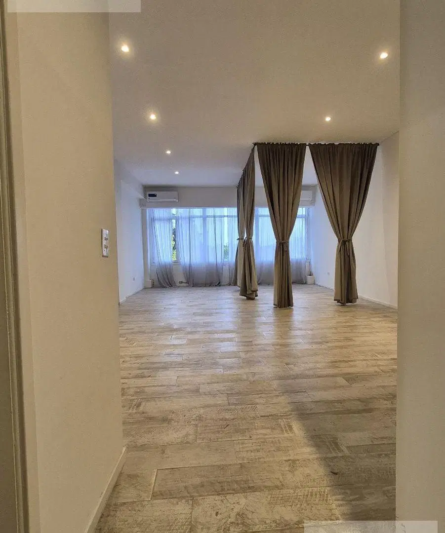 Oficina / Showroom de 70 m² con cochera en Delta Center | Apto Profesional 5