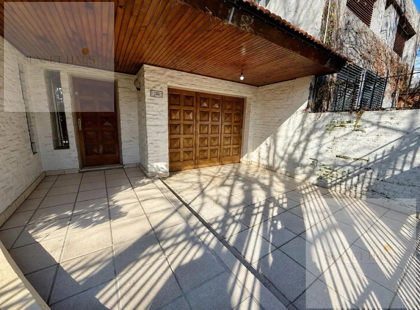 CASA 5 AMBIENTES CON JARDÍN Y PILETA EN ALQUILER 4