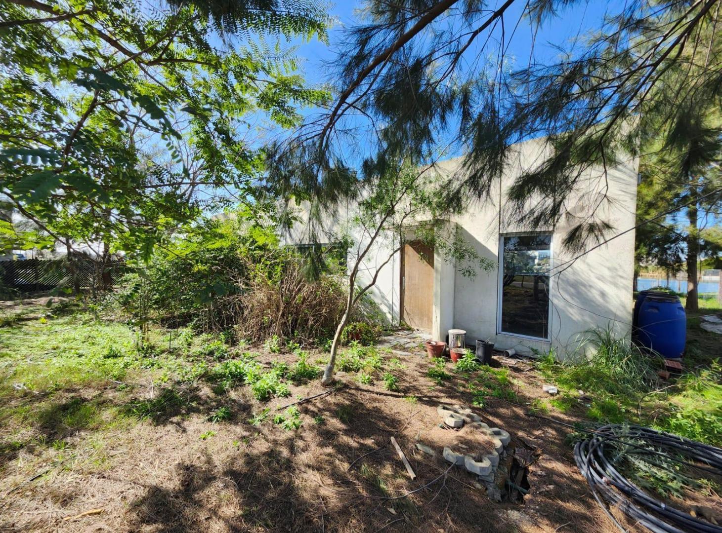 Foto de VENTA CASA A LAGUNA SAN SEBASTIAN PARA REFACCIONAR OPORTUNIDAD, imagen 1