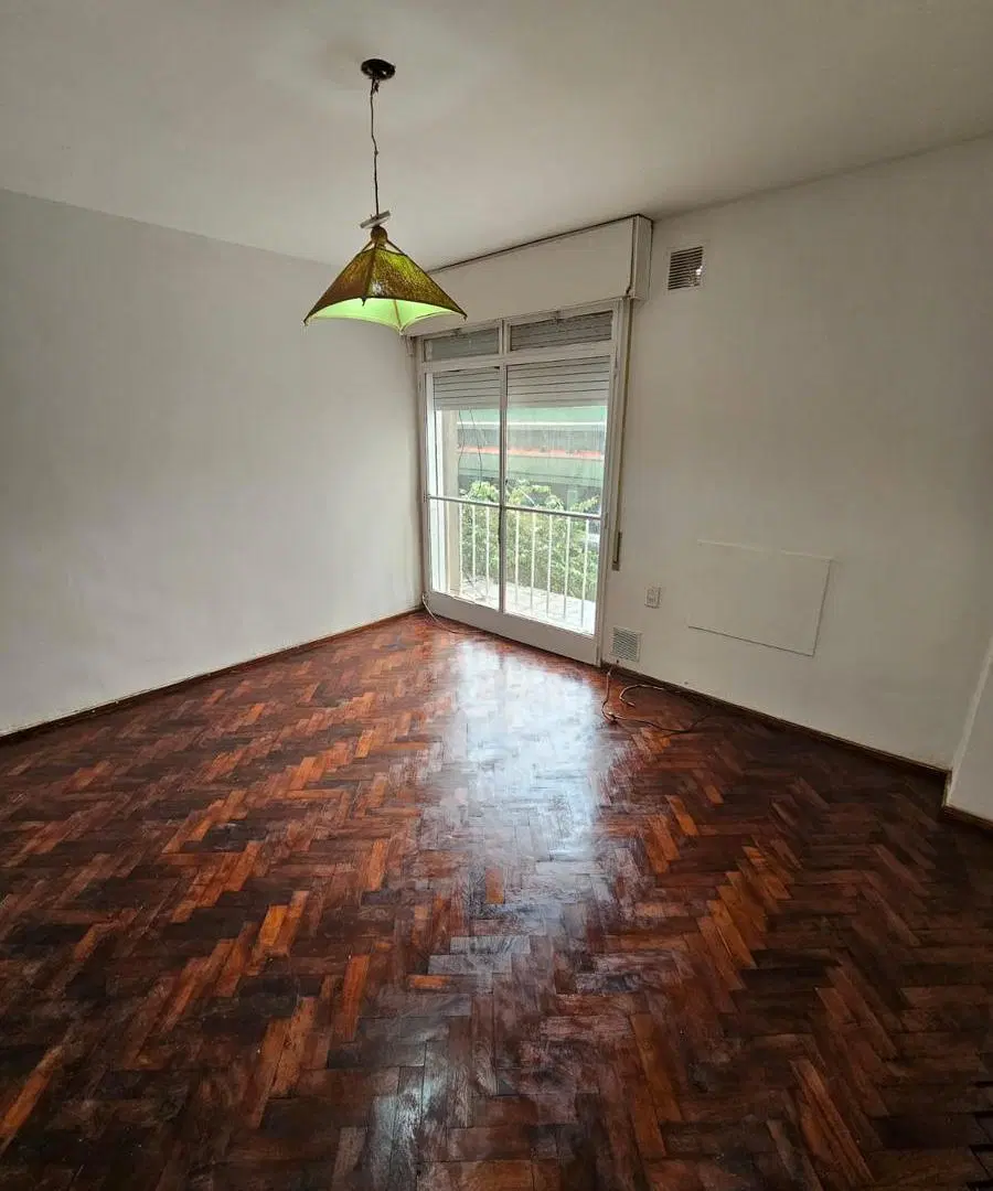 ¡Departamento Monoambiente en VENTA Sarmiento y Córdoba! 3