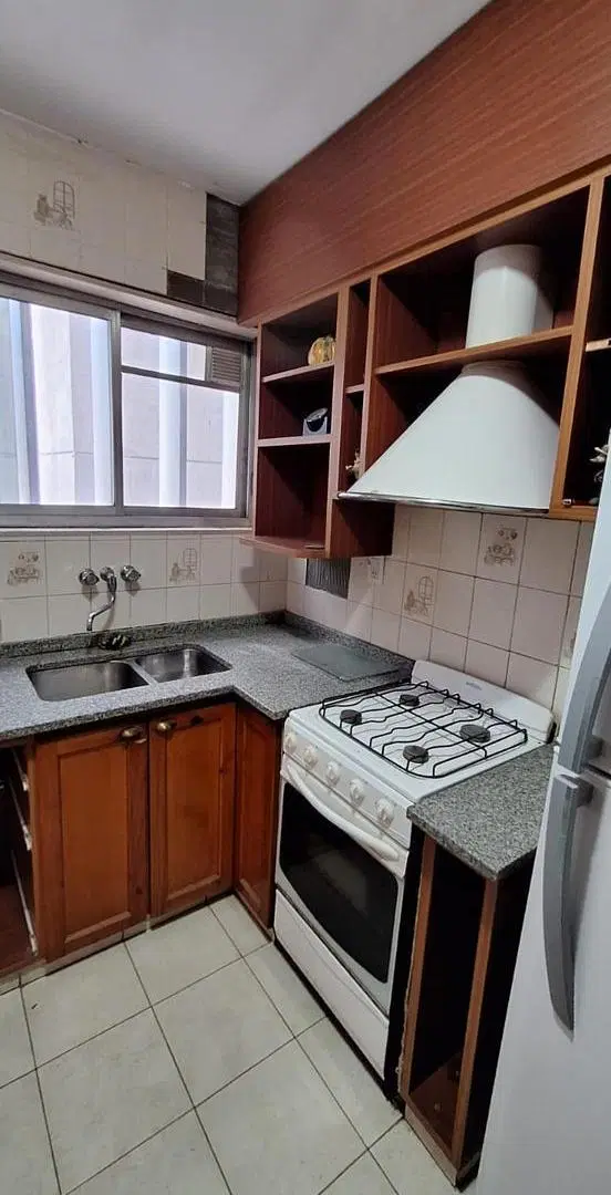 Departamento de 3 dormitorios con cochera en VENTA, c/ balcón al frente! 8