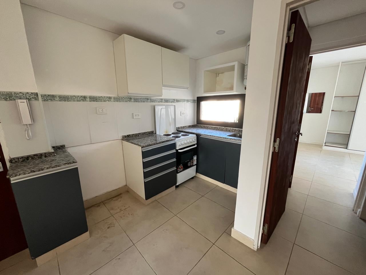 Foto de Departamento EN ALQUILER, 1 dormitorio, balcon al frente, terraza, imagen 5