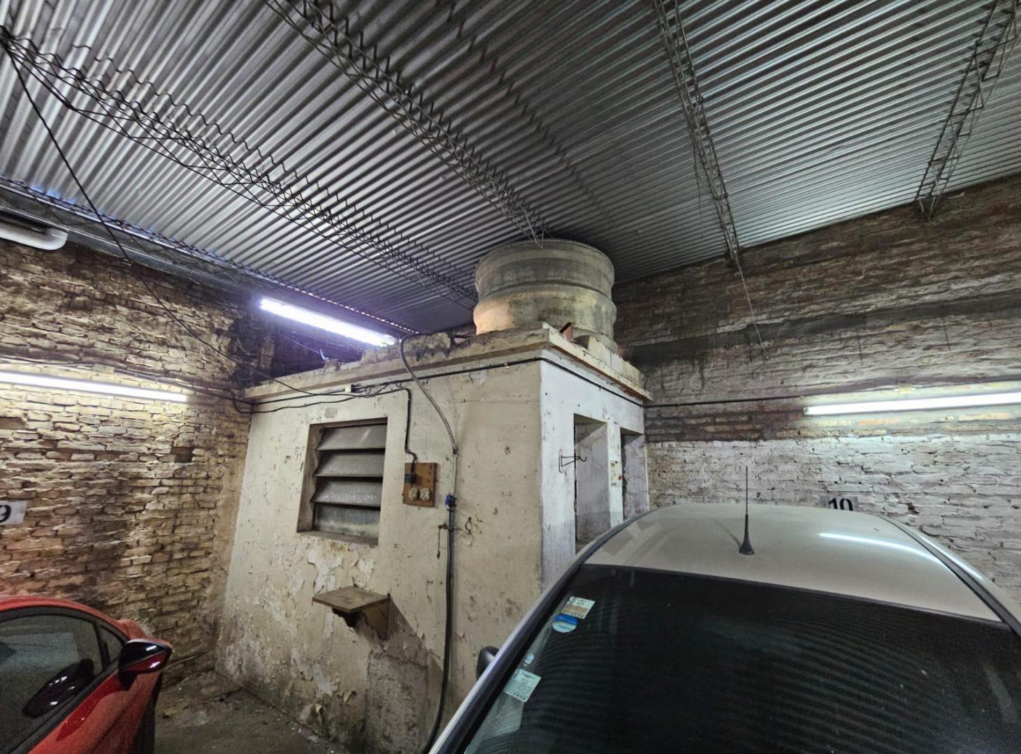 Foto de Galpón EN VENTA de 250 m2, excelente zona norte Rosario a metros de, imagen 2