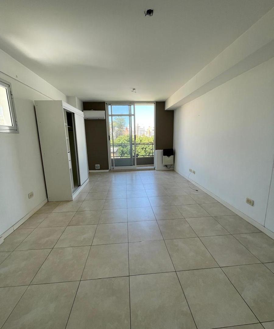 Foto de Departamento en ALQUILER, monoambiente amplio y luminoso!!! Barrio, imagen 1