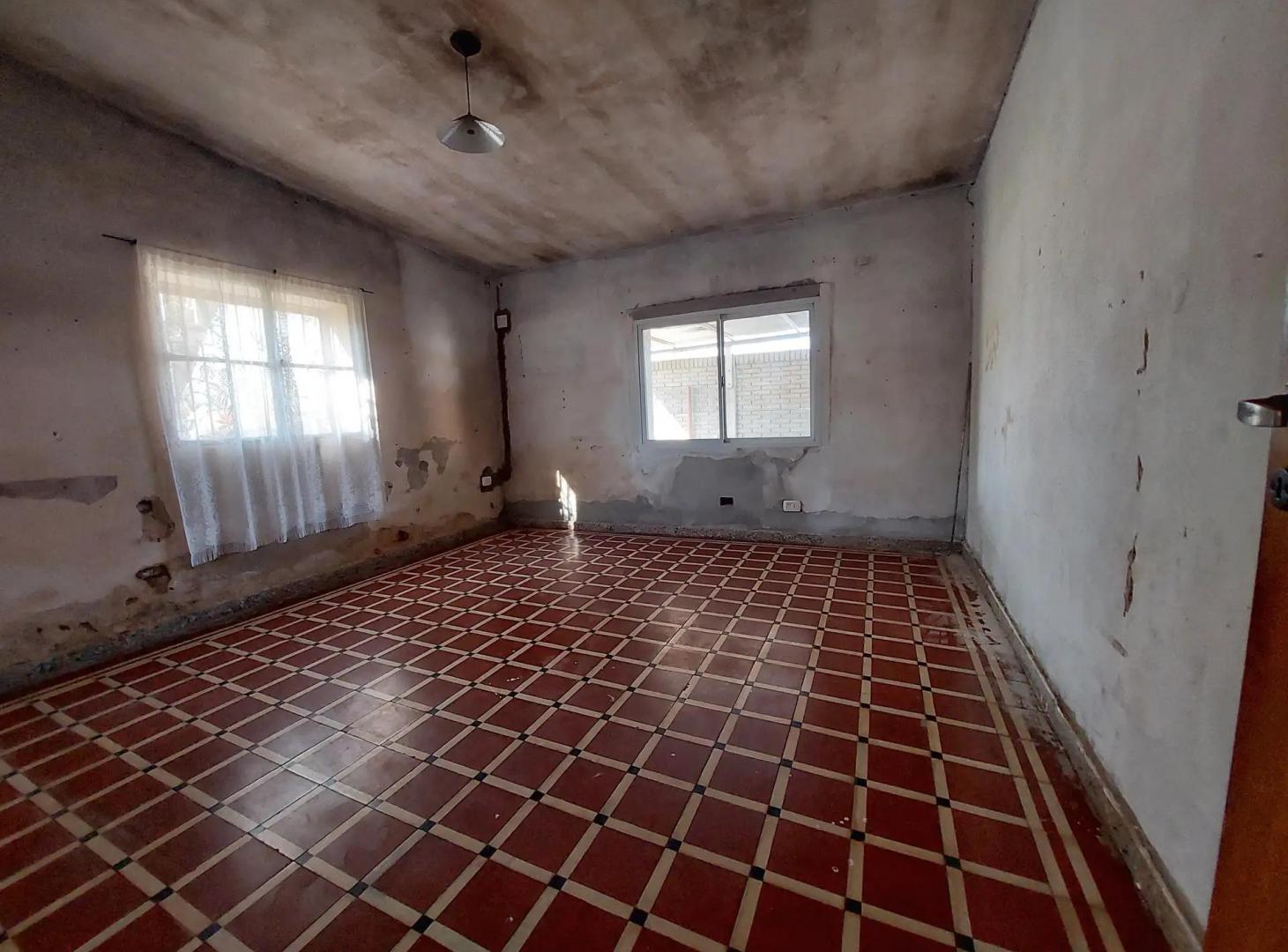 Foto de Casa en venta a reciclar en San Jerónimo Sud, imagen 4