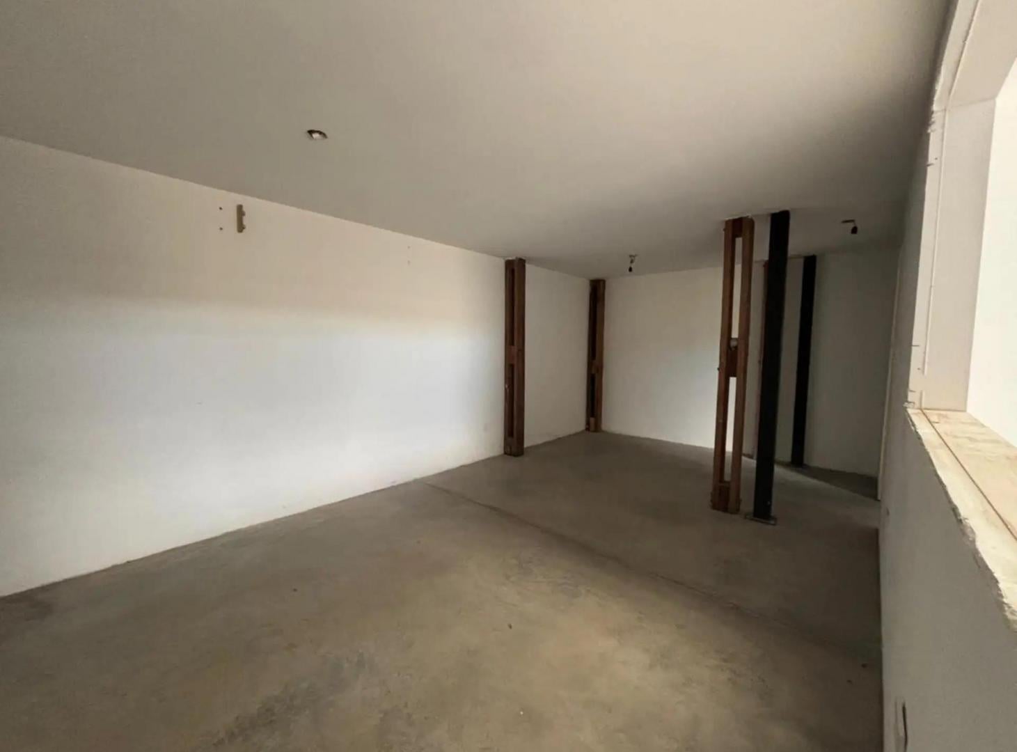 Foto de Galpón en venta en Fisherton, imagen 3