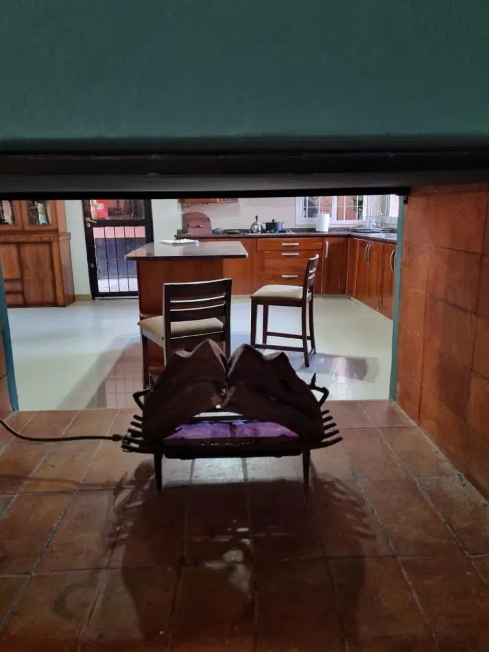 CASA A LA VENTA EN CALLE EL GUAYACAN 3