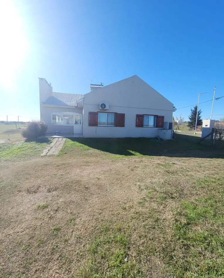 CASA EN ALQUILER  EN SAUCE PINTO 4