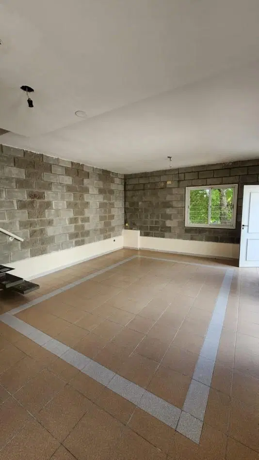 ALQUILO DUPLEX EN CALLE TOLEDO (zona Tibiletti y Ovidio Lagos) 3
