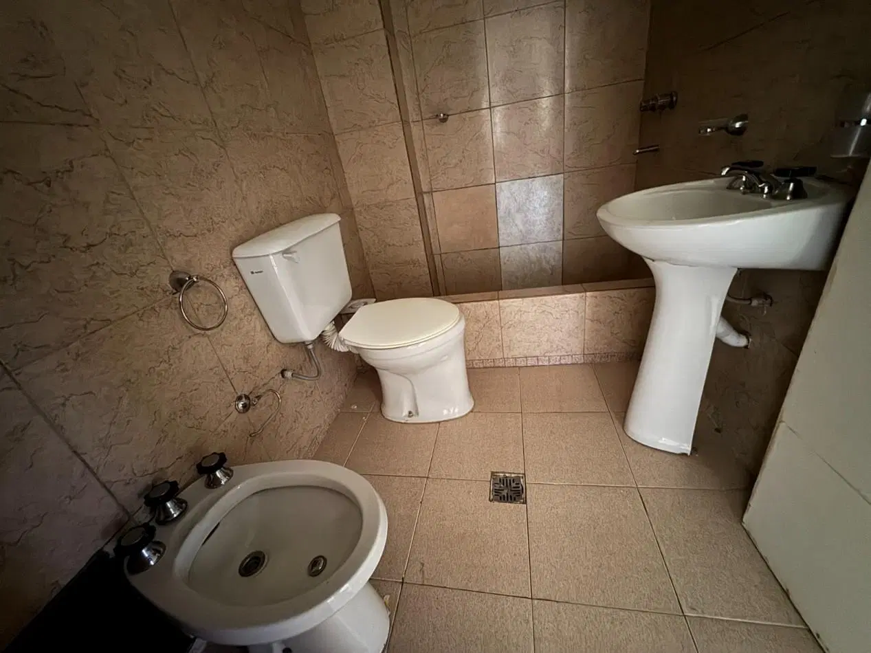OFERTA !!! DEPARTAMENTO EN VENTA EN CALLE BAVIO (A reciclar) 4