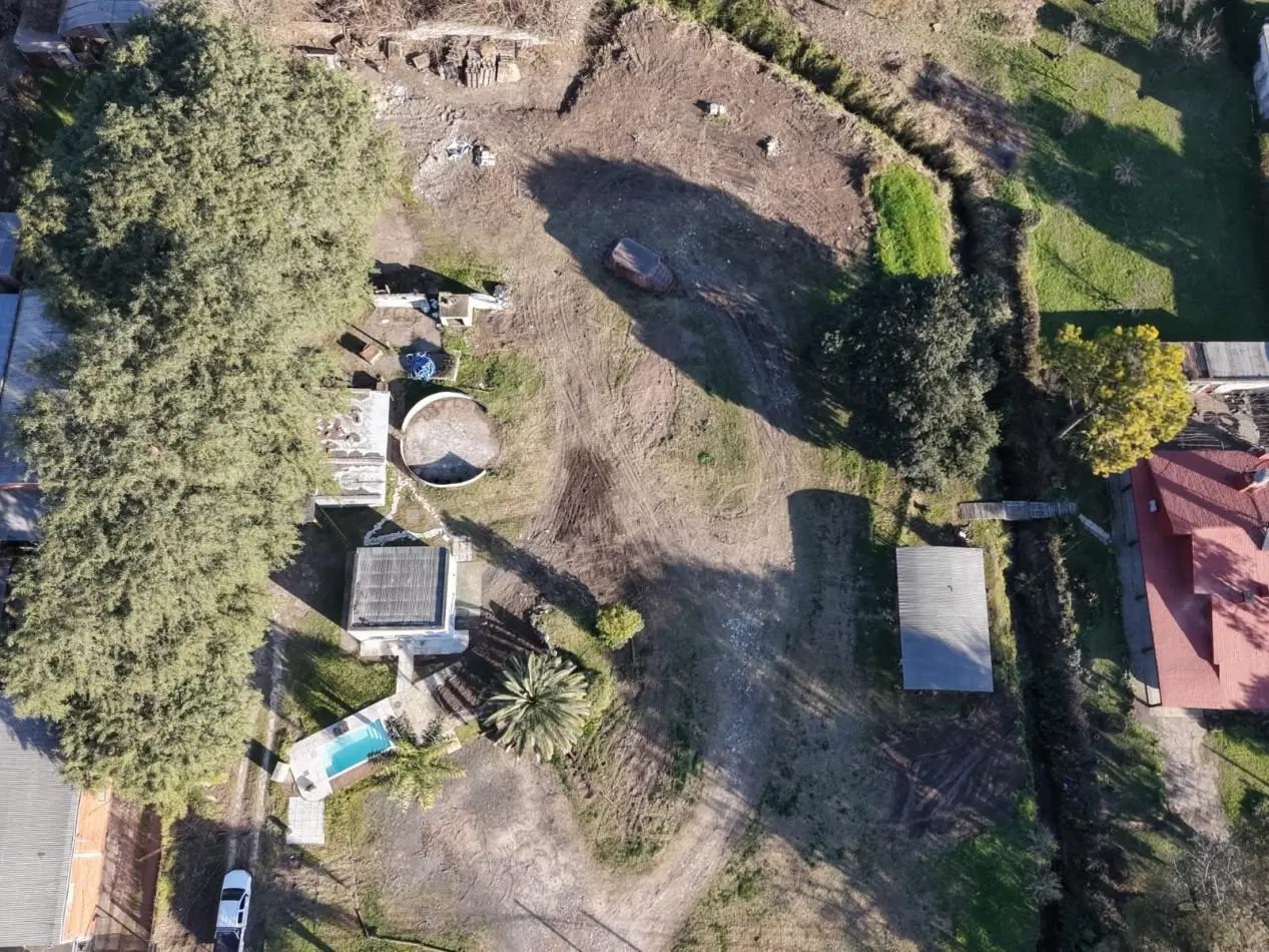AMPLIO LOTE CON OFICINA Y DEPOSITO EN ALQUILER O VENTA EN AVENIDA ALMAFUERTE 2