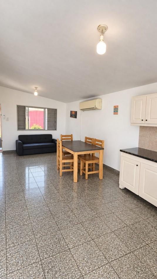 Foto de CASA EN VENTA EN CALLE LOPEZ Y PLANES, imagen 5