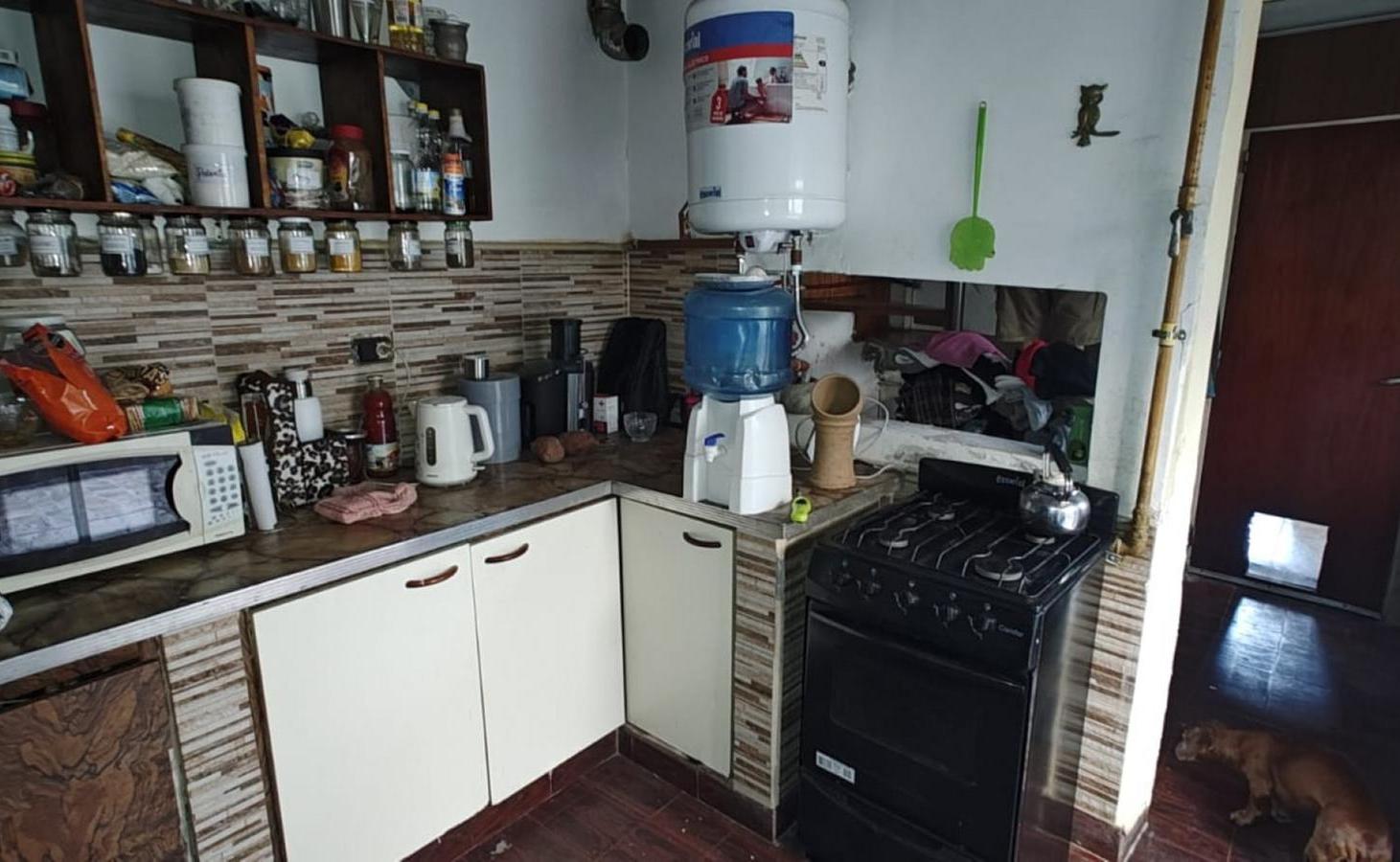 Foto de VENDO CASA INTERNA EN CALLE GUALEGUAYCHU, imagen 4