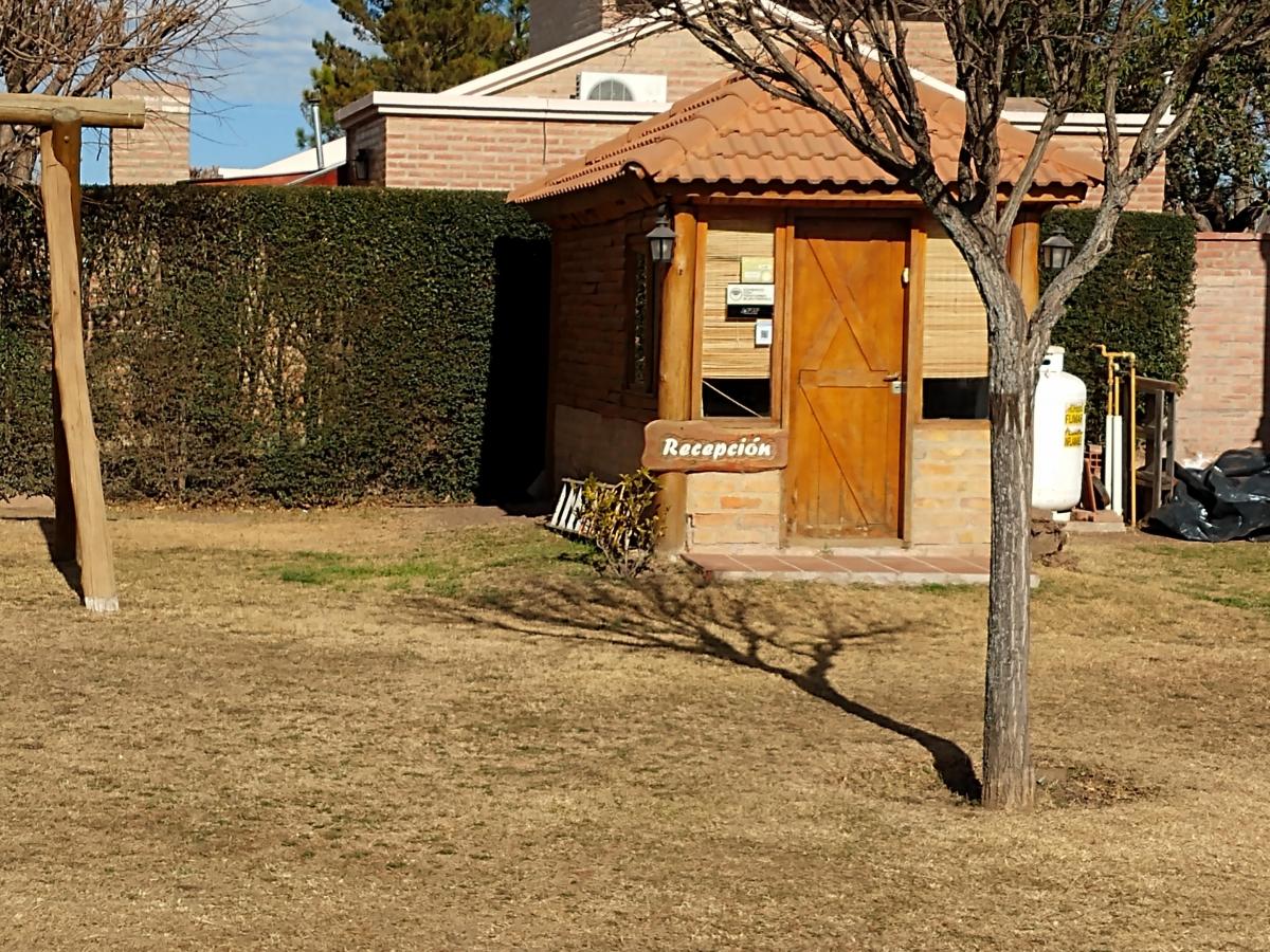 Complejo de Cabañas con Pileta Climatizada en Nono 4