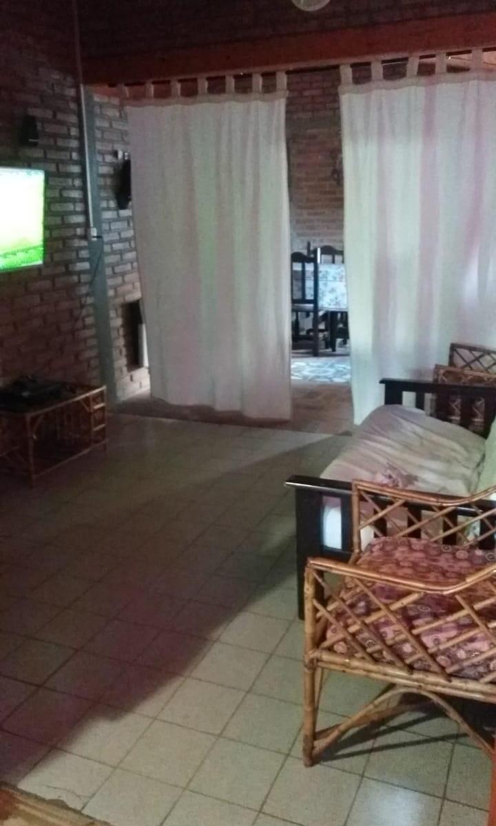 2 Casas con Pileta Sobre Ruta en Nono 4