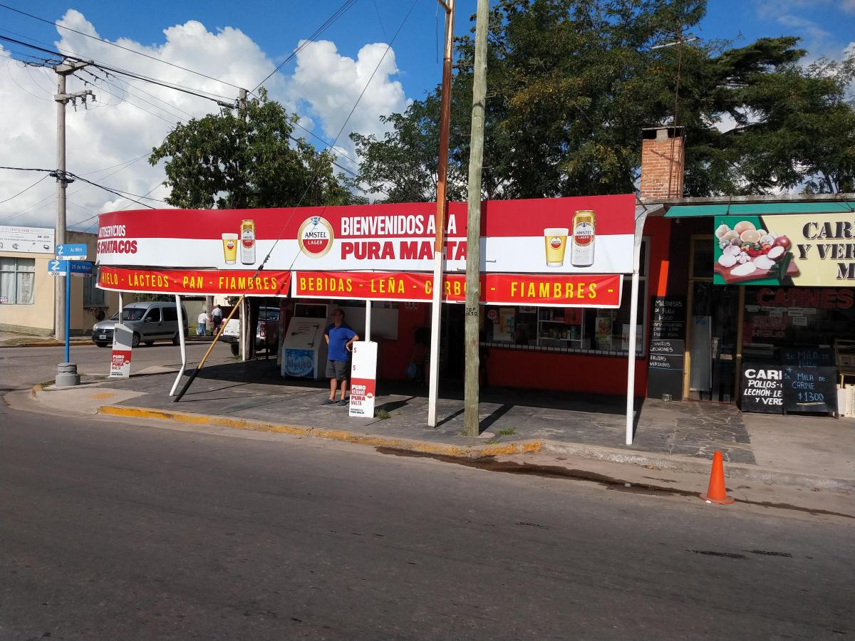 2 Locales Céntricos y Vivienda Independiente en Mina Clavero 2