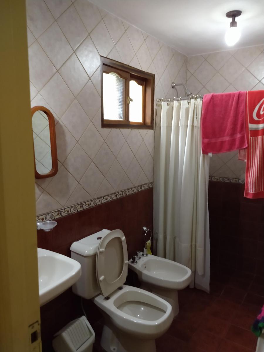 Espectacular! Chalet 2 Plantas con Piscina en Barrio Residencial de Nono 5