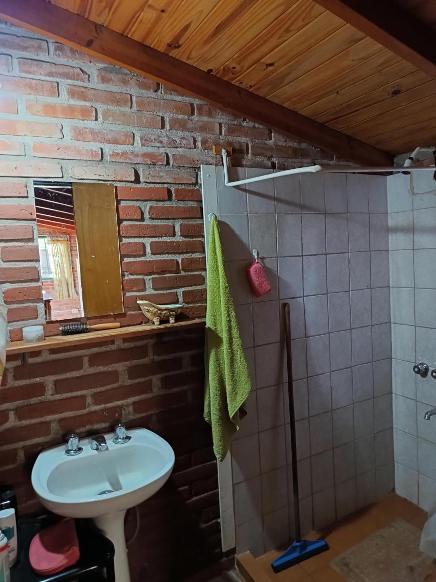 Casa con Cabaña y Depto en Barrio Residencial Nono 4