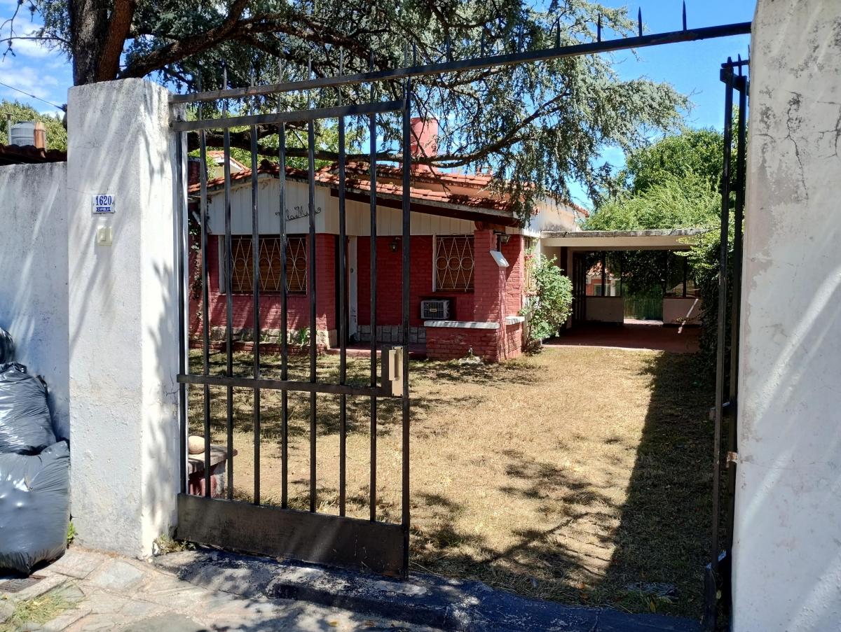Chalet con Departamentos Independientes, Barrio Centro Mina Clavero 5