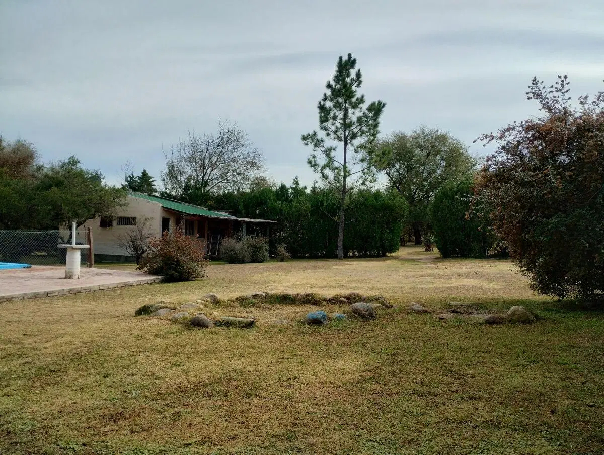 Complejo de 6 cabañas, casa, pileta en "El Alto" de Nono 4