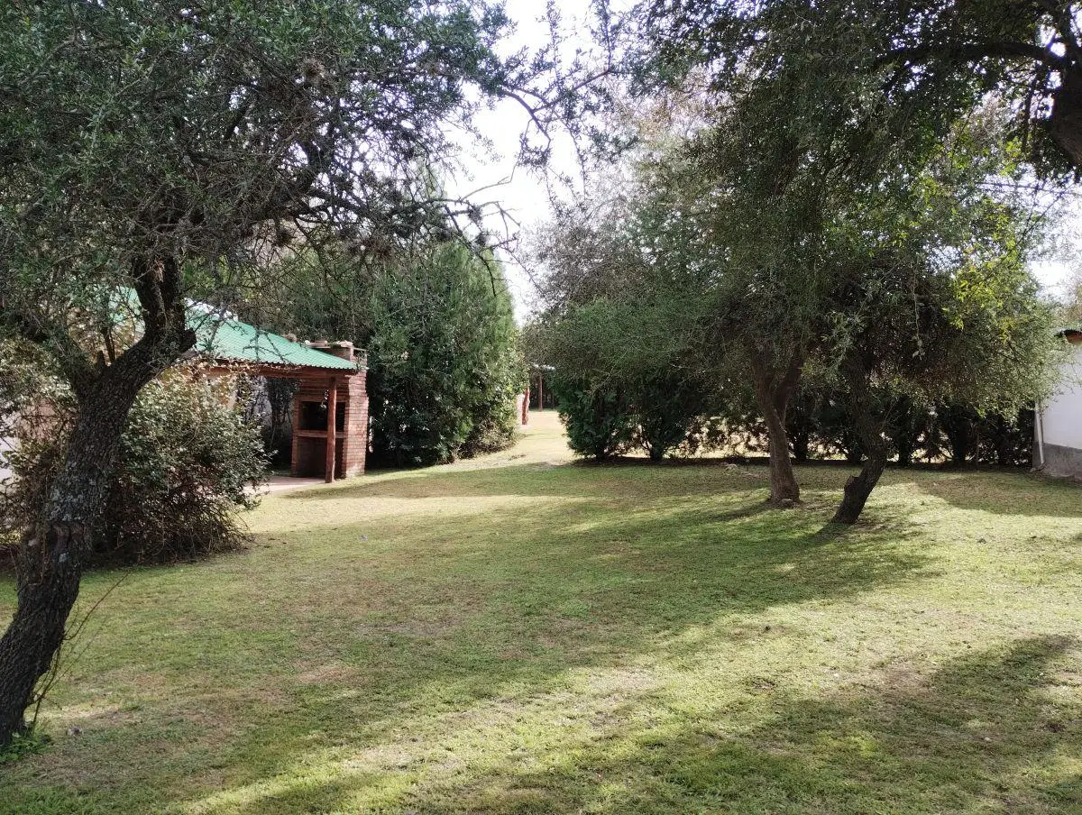 Complejo de 6 cabañas, casa, pileta en "El Alto" de Nono 4