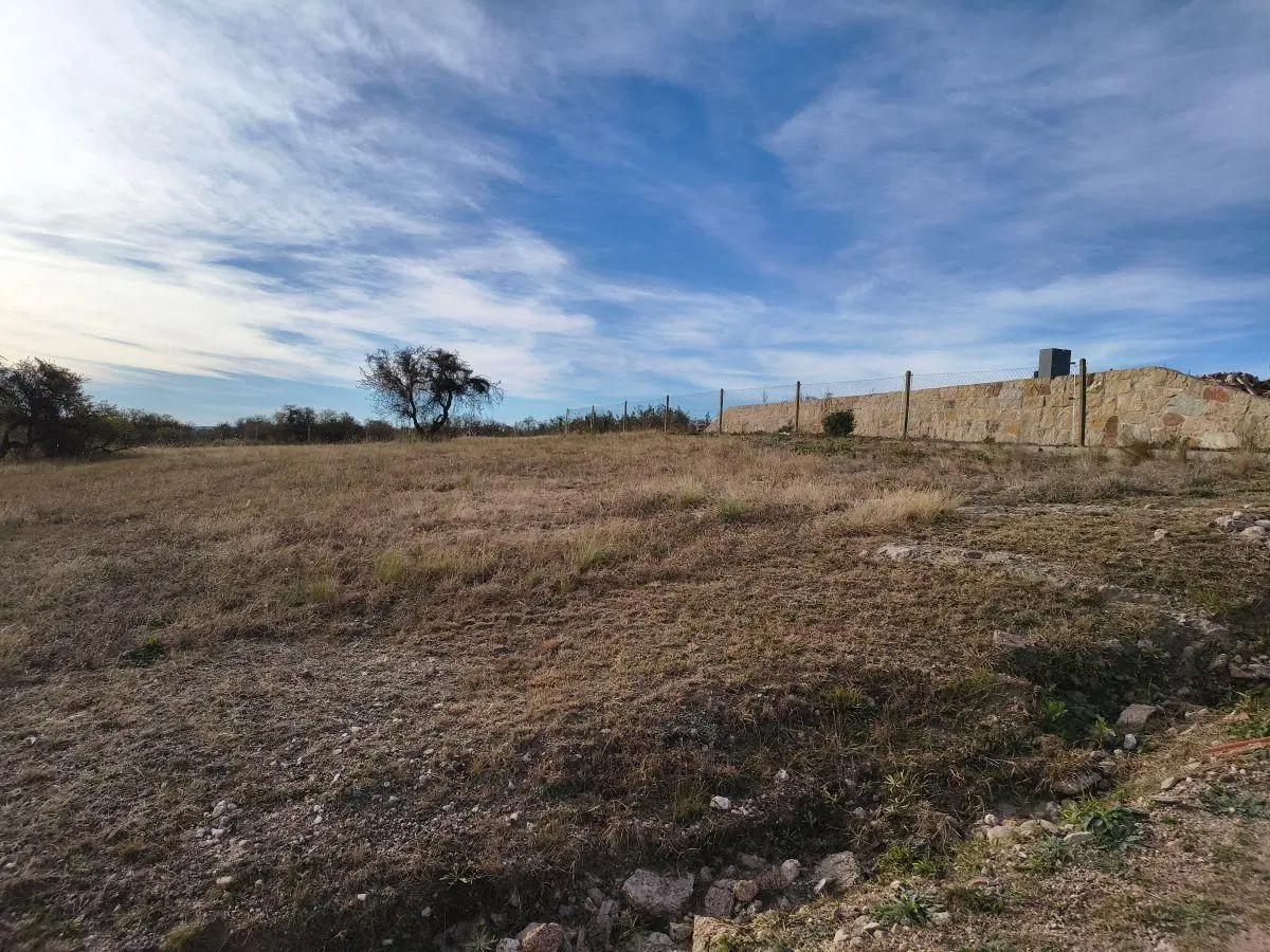 Lote en venta en B° Terrazas del Valle Arroyo de los Patos (OPORTUNIDAD !!!!) 4