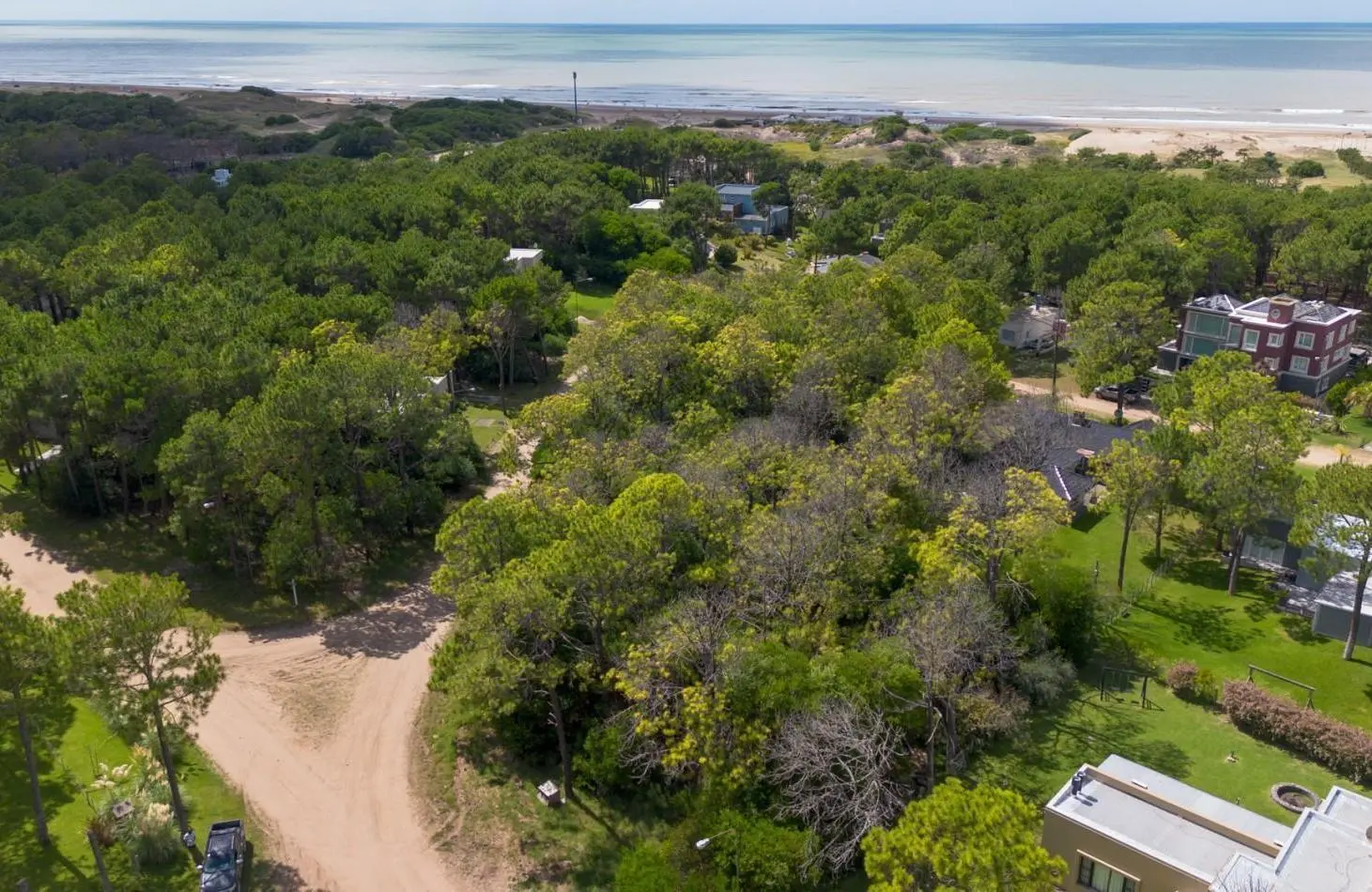 LOTE EN VENTA EN PINAMAR NORTE - ENTORNO RESIDENCIAL Y ZONA TRANQUILA 8