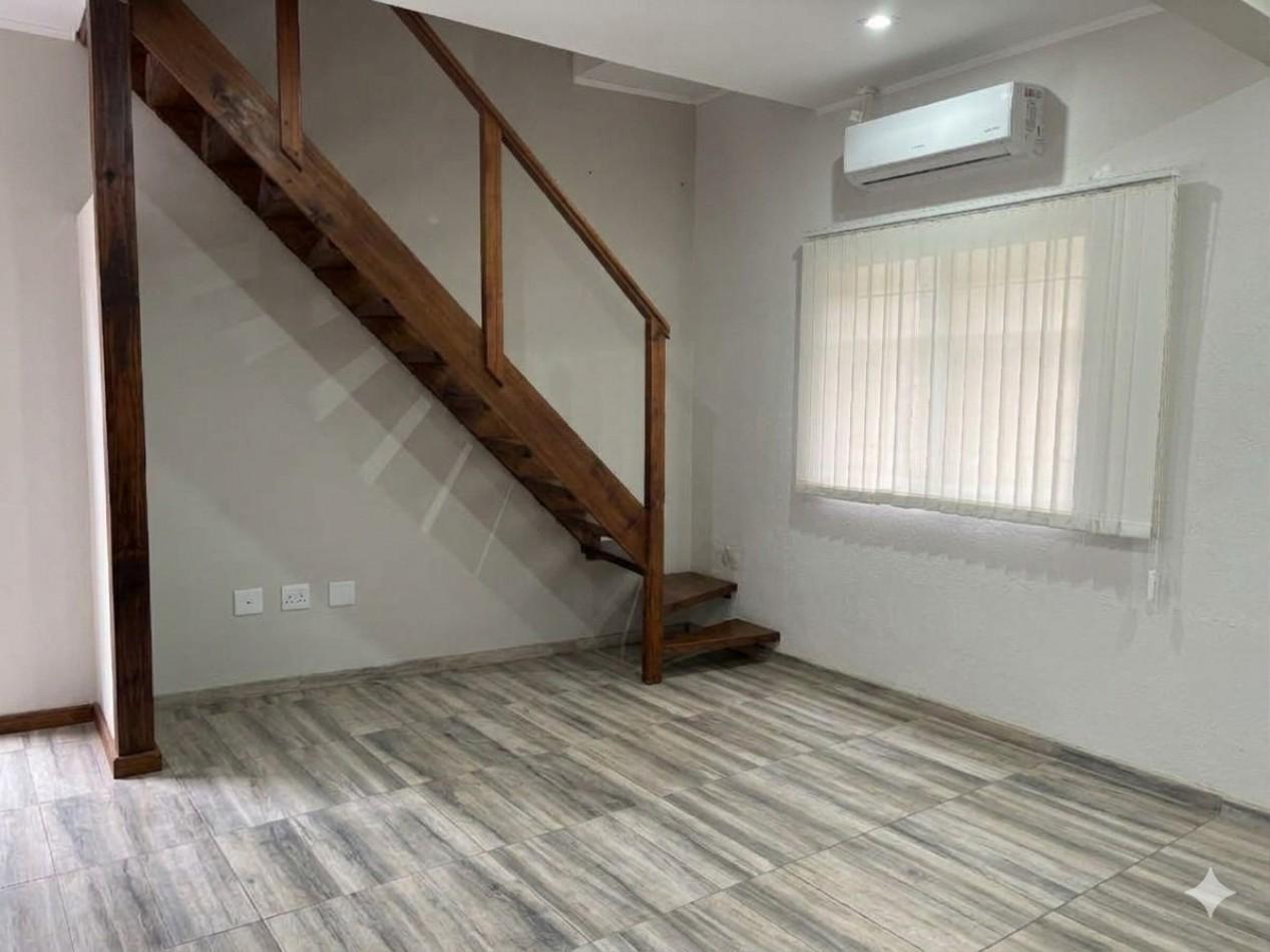 Foto de Excelente Local / Oficina / Estudio Profesional en 2 Plantas, imagen 5