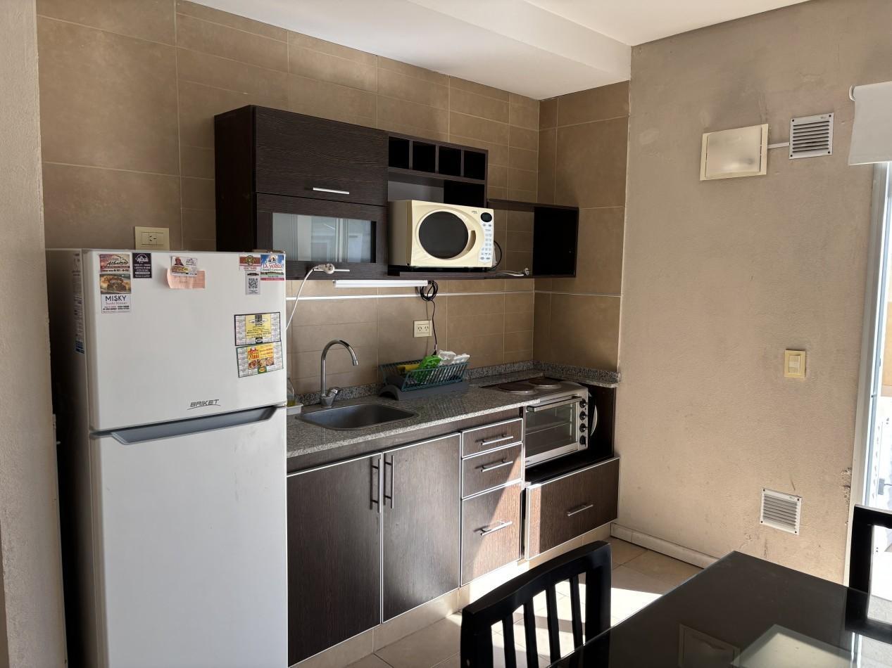 Foto de Venta departamento en Pinamar con patio, imagen 2
