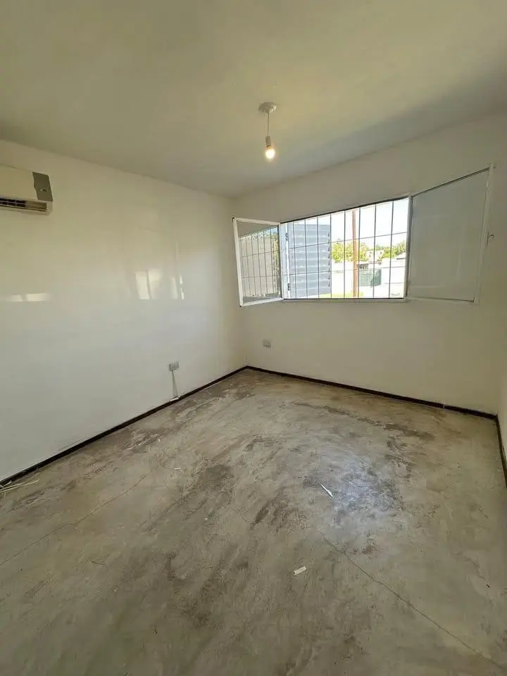 Casa en alquiler – 2 dormitorios – Barrio Gandhi de Horizonte 5