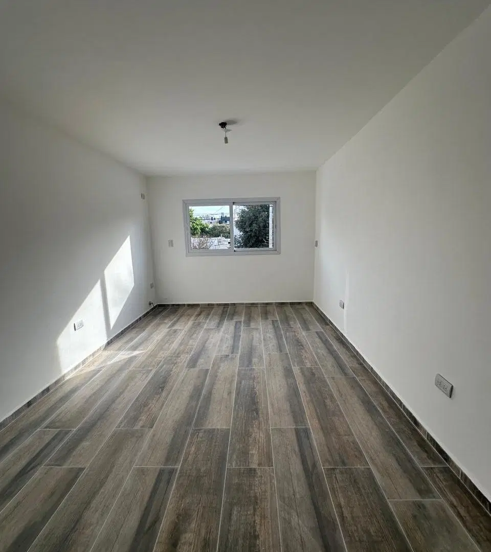 Dúplex a Estrenar en Barrio Jardín 2 Dormitorios Patio y Asador 5