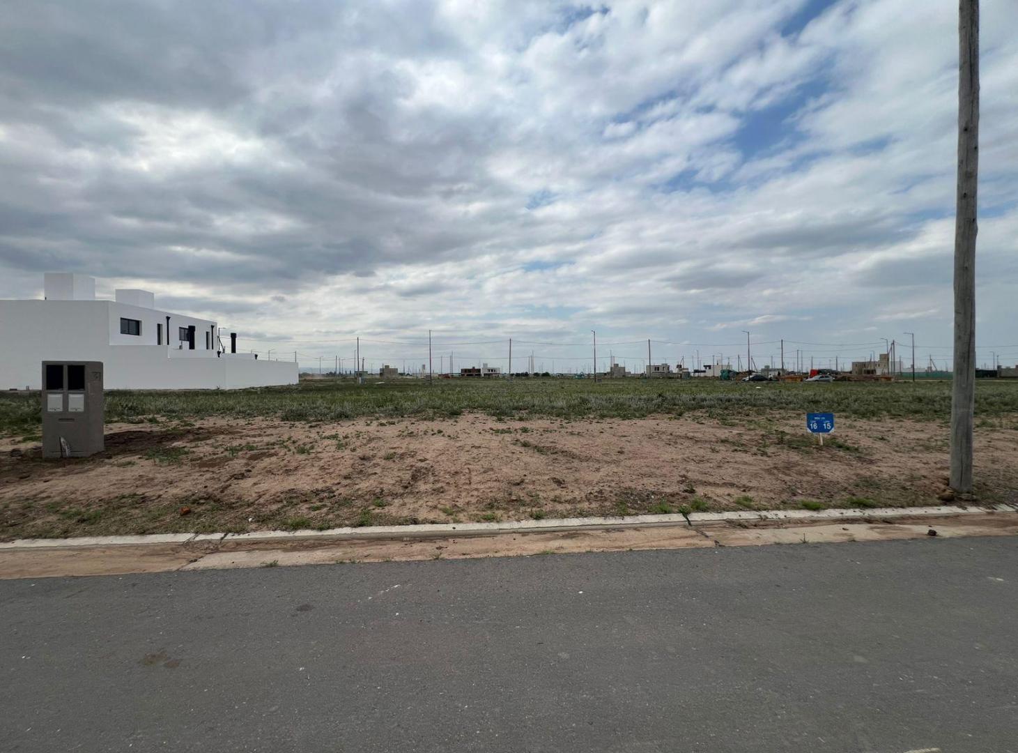 manatiales lotes contiguos apto duplex