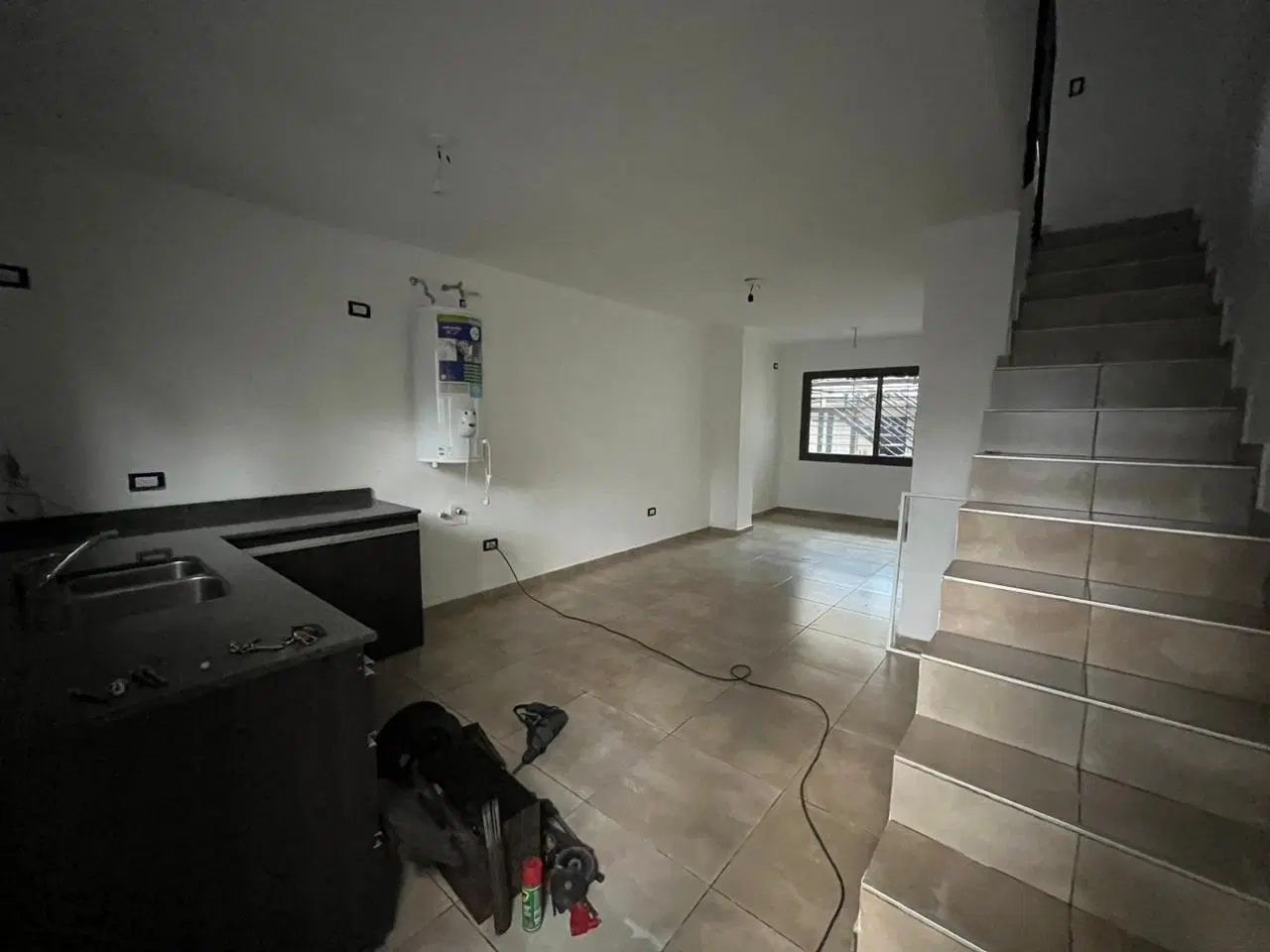 ALQUILER DUPLEX EN HOUSING 2 DORM CUESTA COLORADA 4