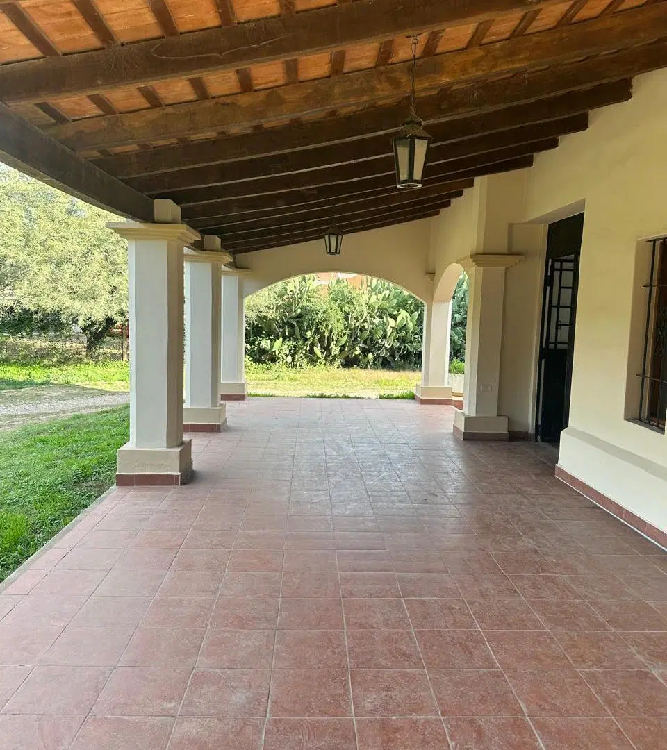 ALQUILER  Casa exclusiva en Housing El Hornero con piscina, parque de 4.800 m2 y cochera doble 5