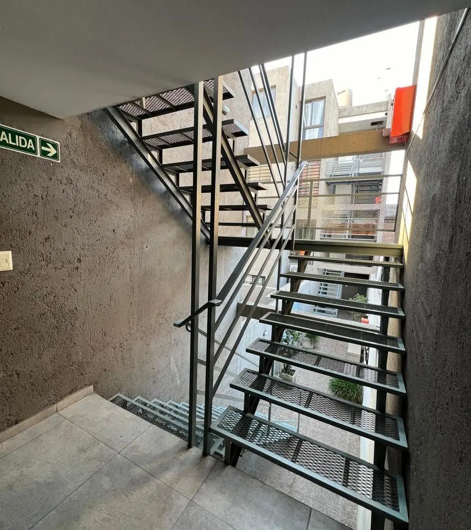 ALQUILER ALTA CÓRDOBA DPTO 1 DORM 8