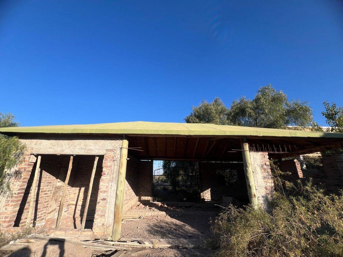 Inmobiliaria Beltrán vende lote con construcción de Quincho Barrio privado Nuevas Quintas