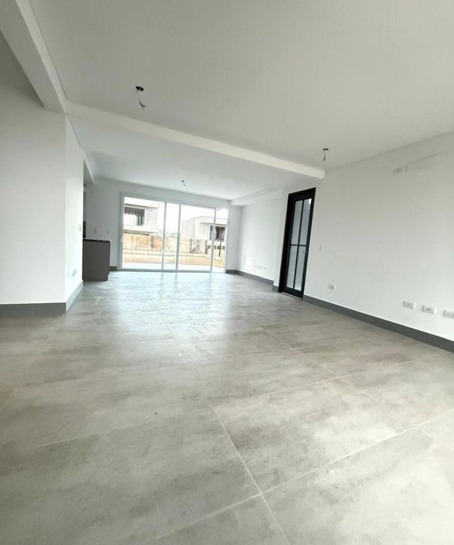 Foto de DEPARTAMENTO DUPLEX EN ALQUILER DALVIAN, imagen 4